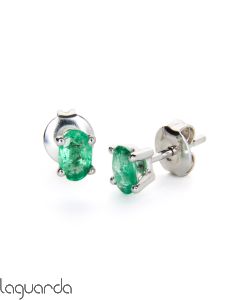 Earings in white gold  and emerald, Laguarda joiers s.l.